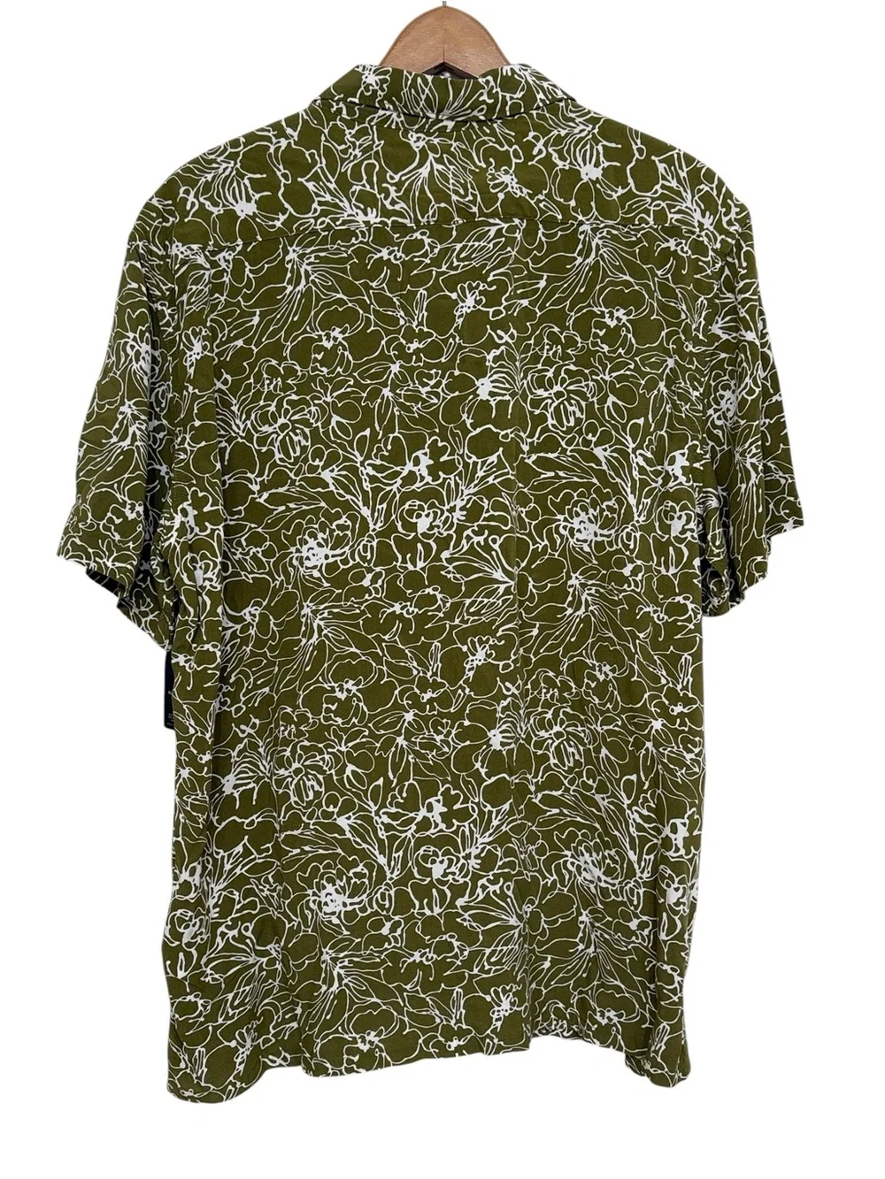 Levi’s Classic Camper Green Floral Button Up Shirt Medium NWT
